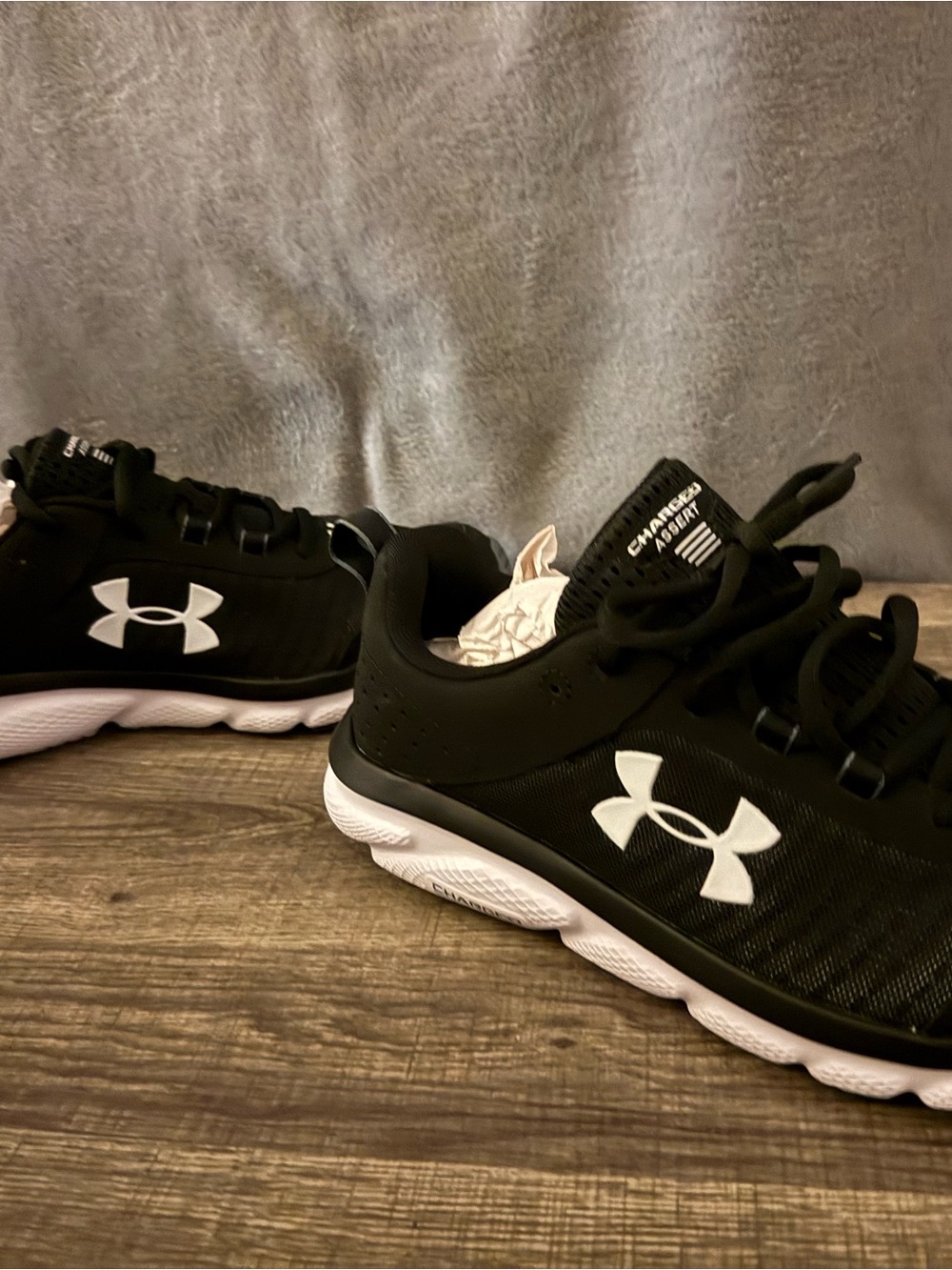 Under Armour Womens Black and White Athletic Sneakers